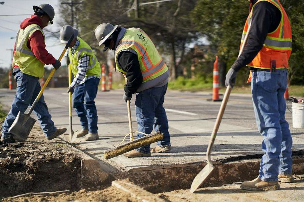 How to hire blue collar workers in india & what are  the challenges to hire them.