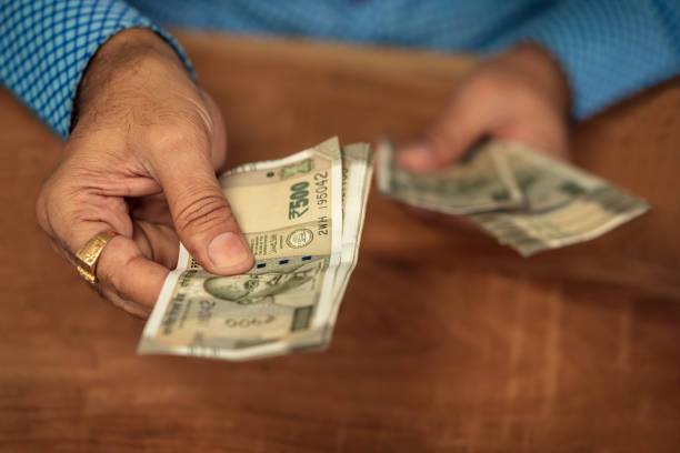 Top Blue Collar Jobs for High Pay and Demand