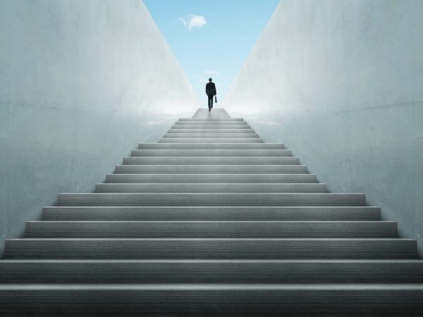 HOW TO KEEP YOUR CAREER ON TRACK